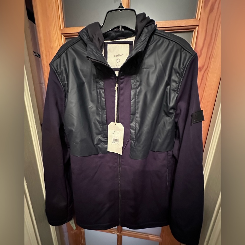 Men Weatherproof jacket with hood
